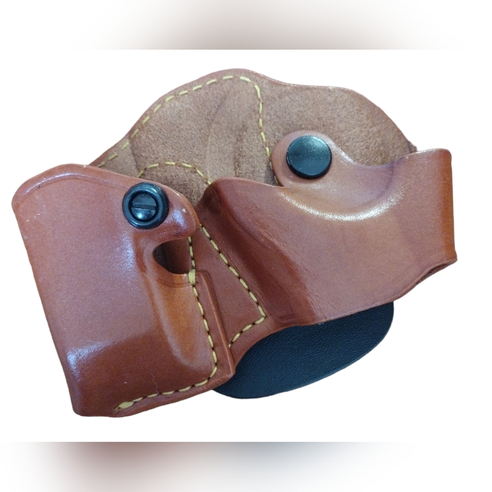 Gould & Goodrich Handcuff & Magazine Holster